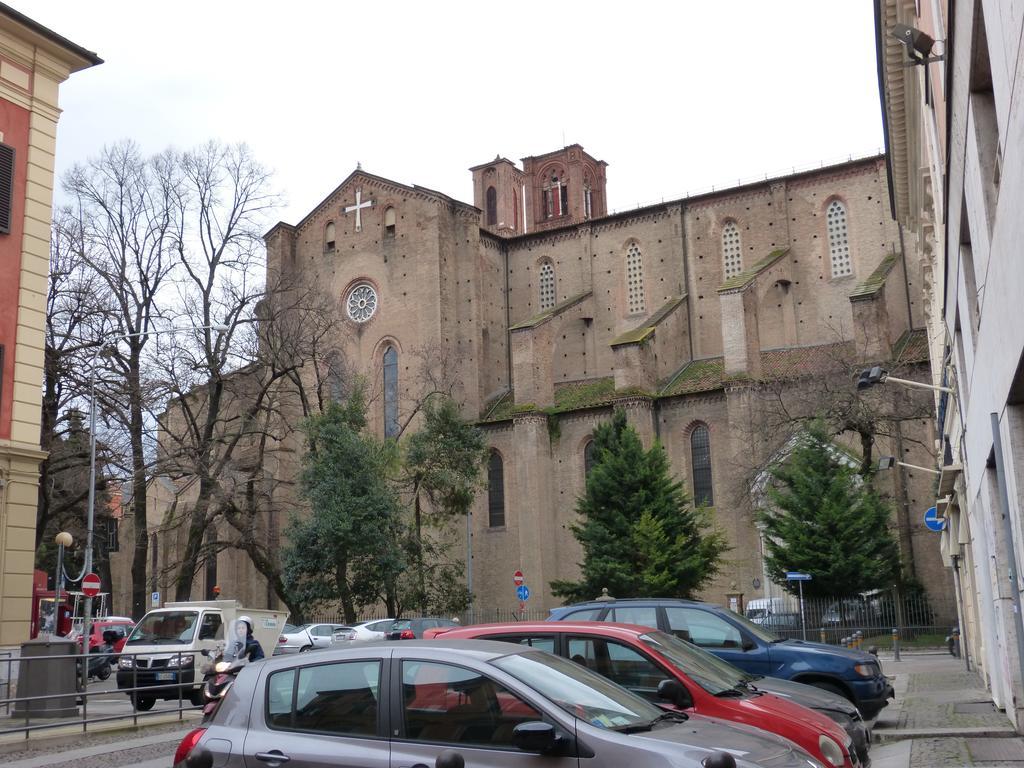 Apartamento Residenza Piazza San Francesco Bolonia Habitación foto