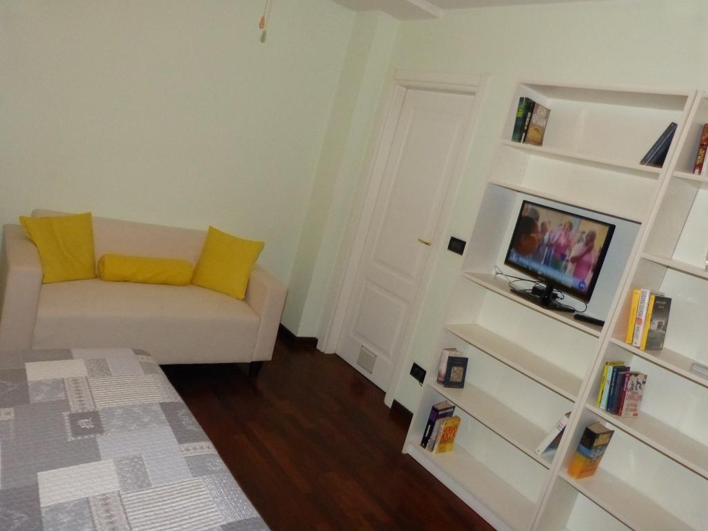 Apartamento Residenza Piazza San Francesco Bolonia Habitación foto